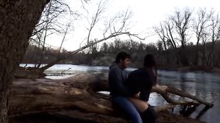 Cute Girlfriend Sex Outside