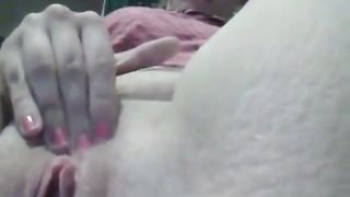 Teen pussy has a very wet orgasm