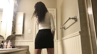 bizarropornos.com - White Blouse Long Counter Shit