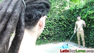 Amateur latin teen fucked BB by the gardener outdoor